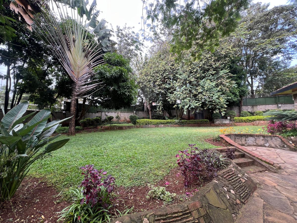 5 Bed House with En Suite at Runda - 5