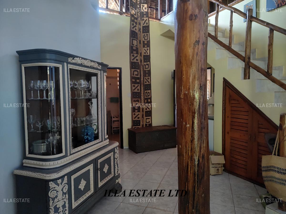 3 Bed Villa with En Suite at Diani Beach Road - 15
