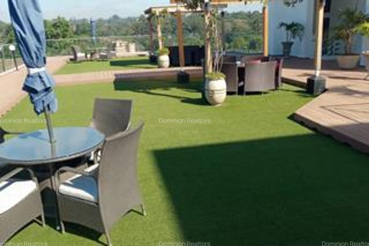 2 Bed Apartment with En Suite in Westlands Area - 9