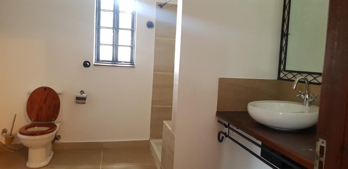 5 Bed House with En Suite at Kitisuru Road - 19