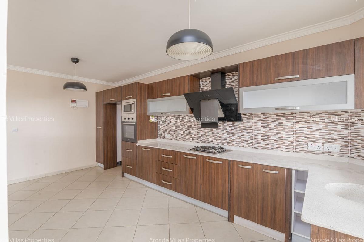 3 Bed Apartment with En Suite in Kileleshwa - 8