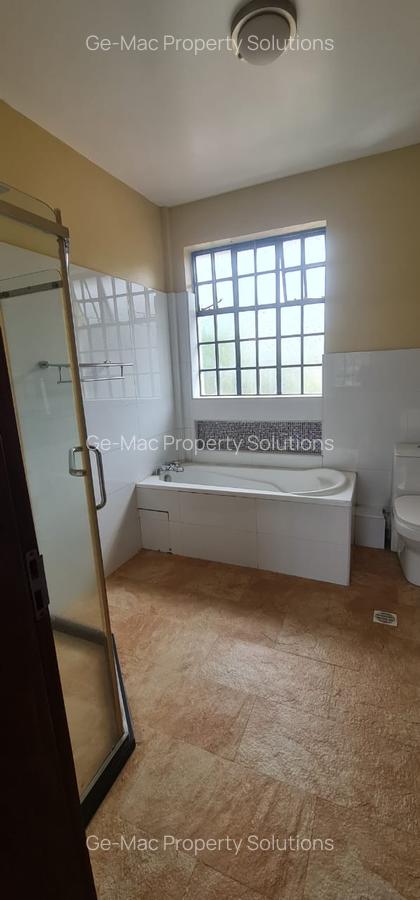 4 Bed Townhouse with En Suite in Runda - 13