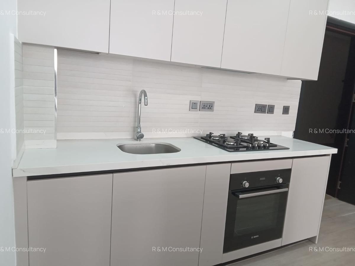 1 Bed Apartment with Swimming Pool at Lower East - 5