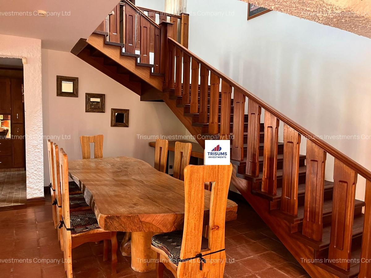 3 Bed House with En Suite at Peponi - 3