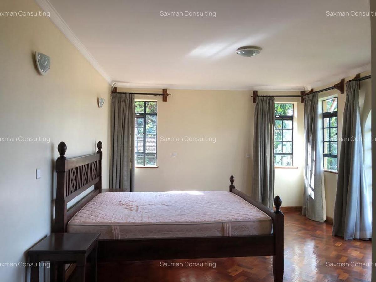 4 Bed House with En Suite in Kitisuru - 12