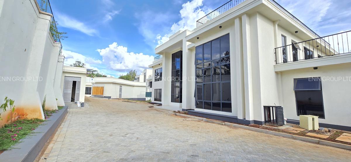 6 Bed Townhouse with En Suite at Loresho Ridge - 1