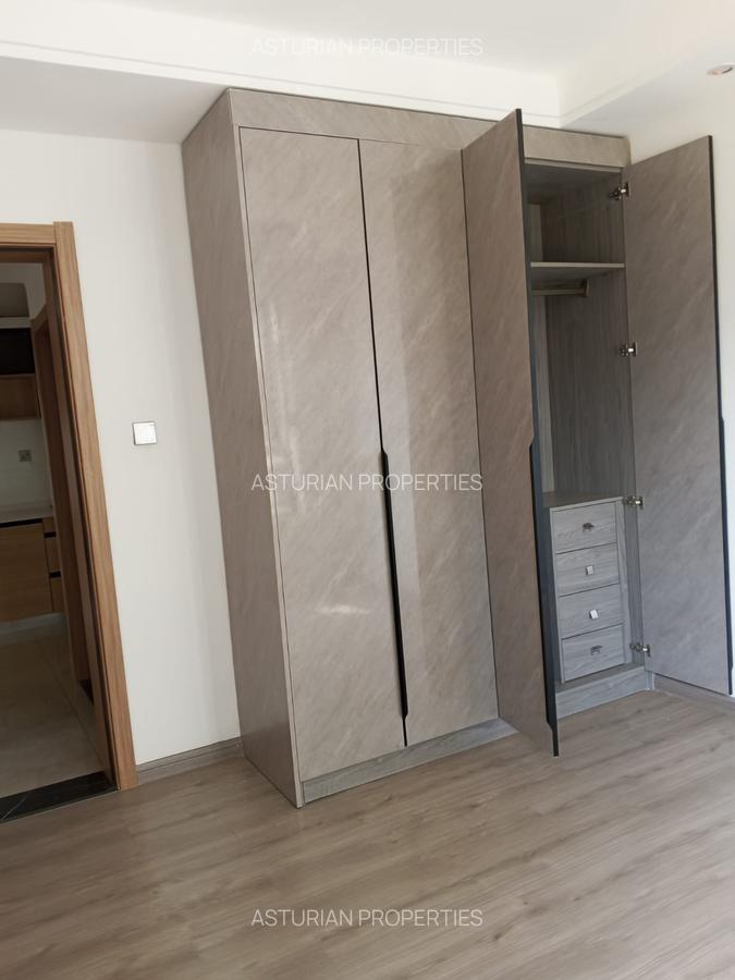 1 Bed Apartment with En Suite in Riverside - 6