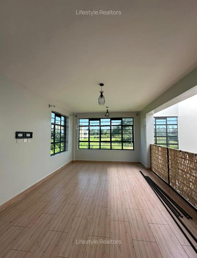 4 Bed House with En Suite at Riabai Road - 8