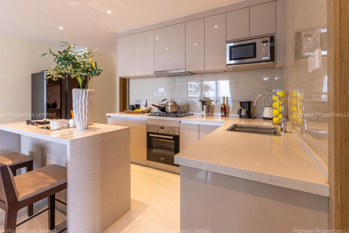 3 Bed Apartment with En Suite at Westlands Road - 12