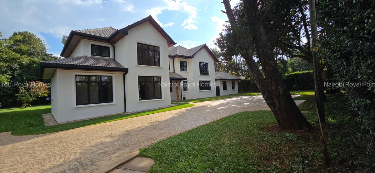 5 Bed House with En Suite at Runda Road - 2