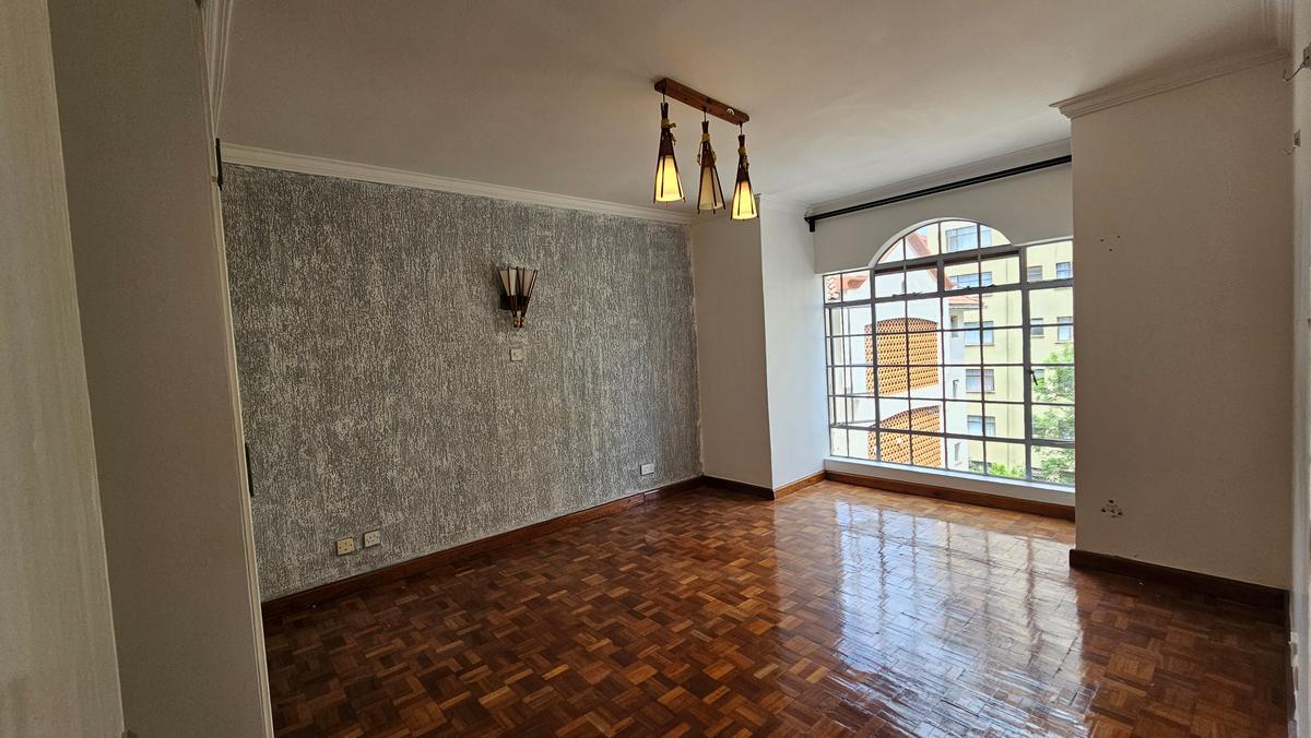 3 Bed Apartment with En Suite in Kilimani - 8