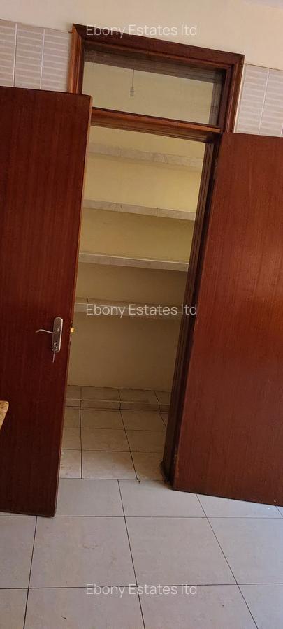 3 Bed Apartment with Parking in Kilimani - 4