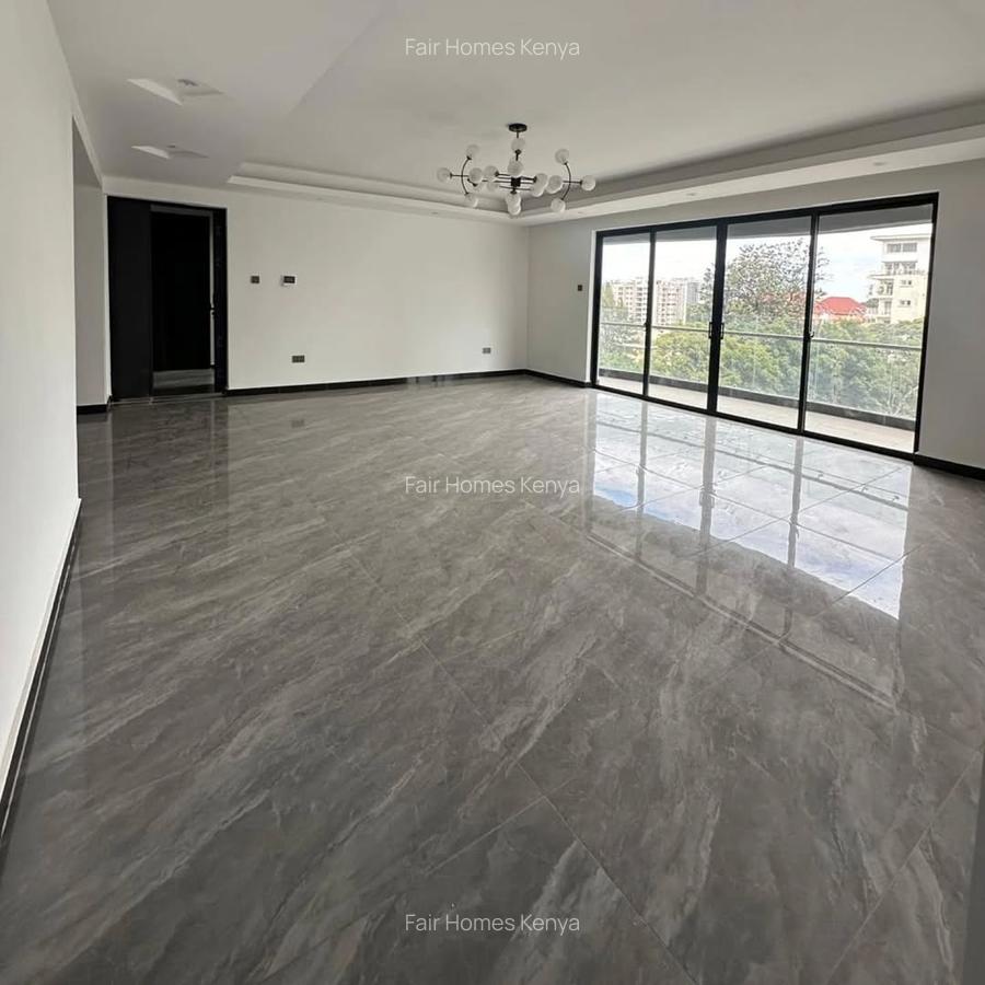 5 Bed Apartment with En Suite at Valley Arcade - 1