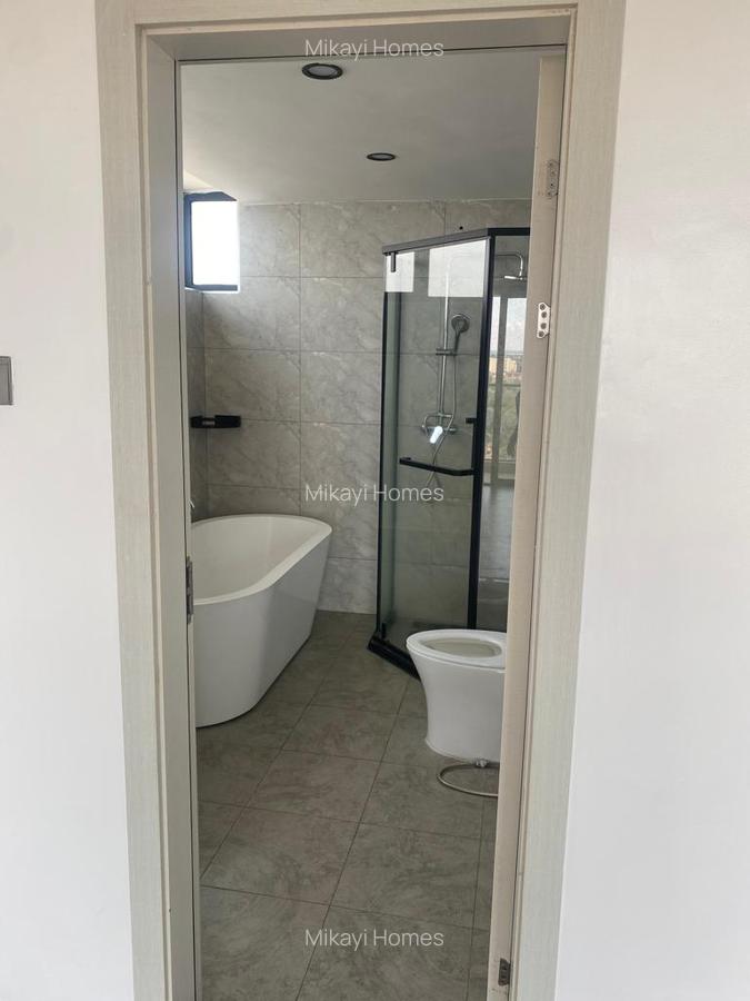 3 Bed Apartment with En Suite in Kilimani - 9