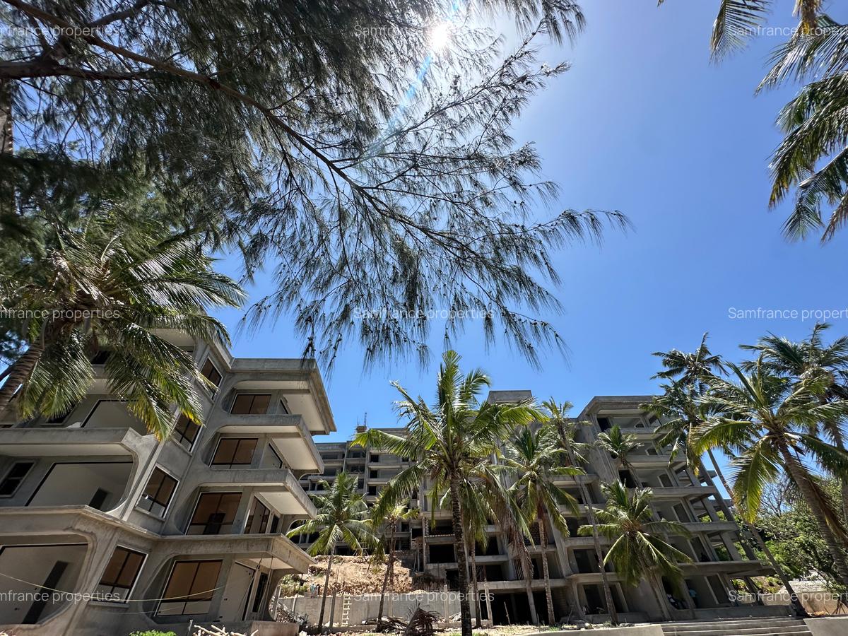 3 Bed Apartment with En Suite at Mount Kenya Road - 11