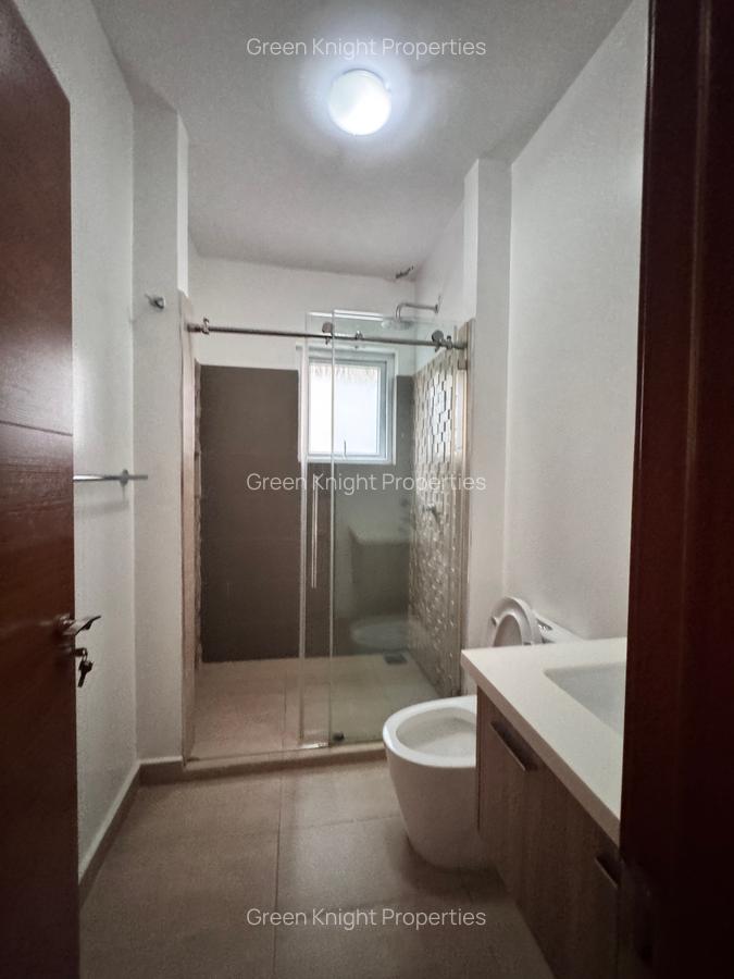 Serviced 3 Bed Apartment with En Suite in Lavington - 6