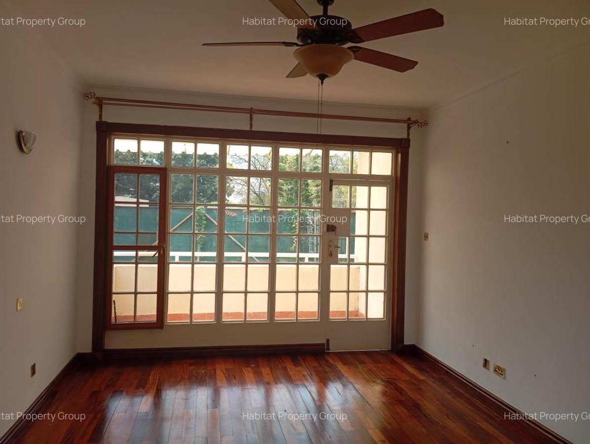 4 Bed Townhouse with En Suite at Grevillea Groove - 4