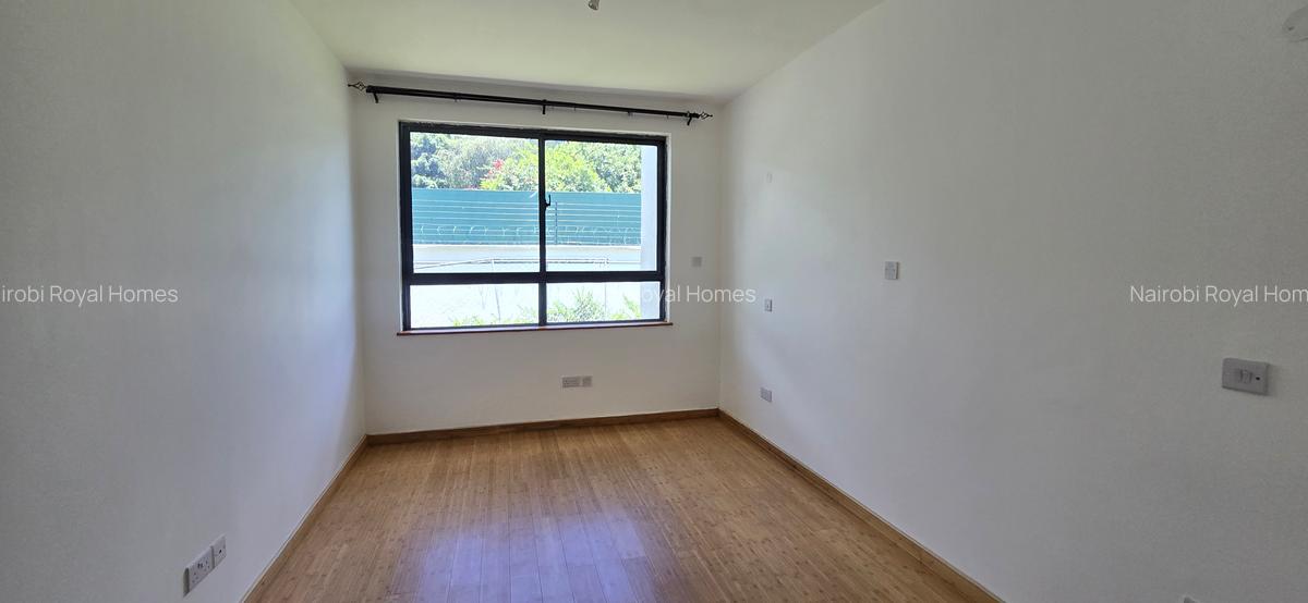 5 Bed Townhouse with En Suite at Convent Drive - 19