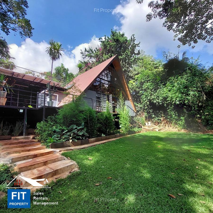 2 Bed House with En Suite at Unep - 1