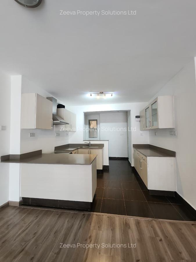 2 Bed Apartment with En Suite in Westlands Area - 4