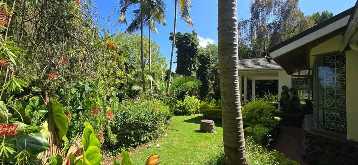 5 Bed House with En Suite in Loresho - 3