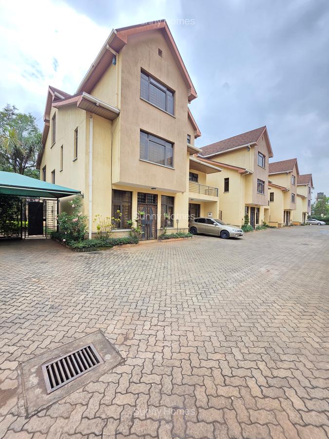 4 Bed Townhouse with En Suite at Amboseli - 9