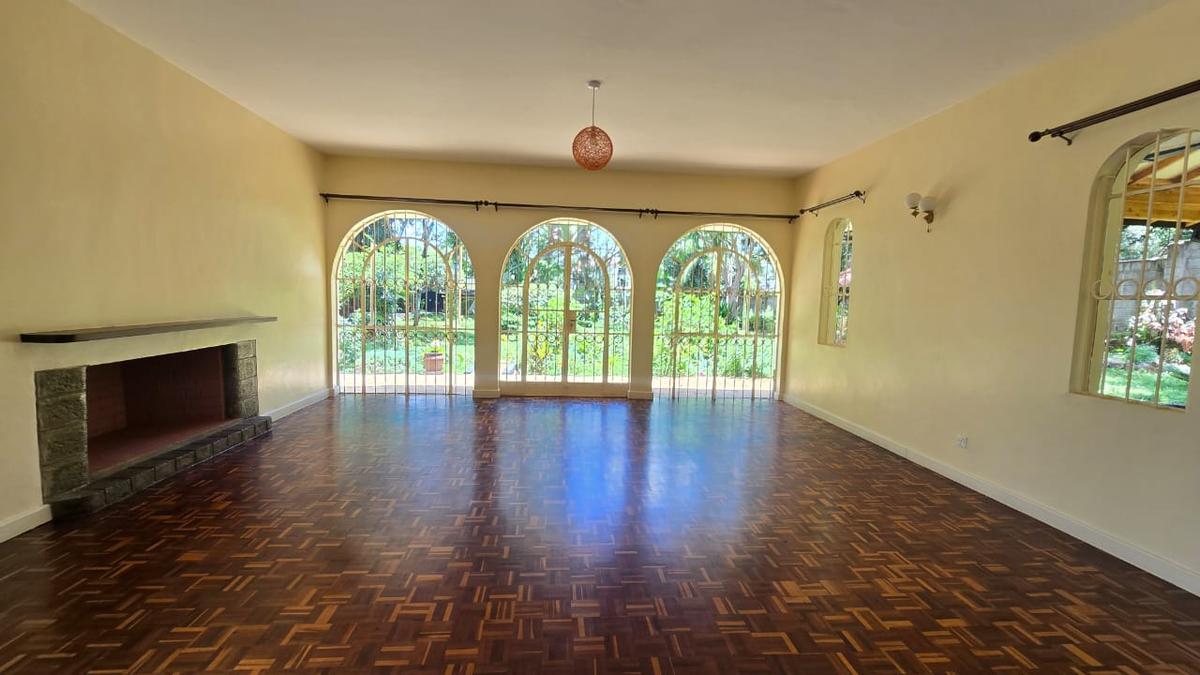 4 Bed House with En Suite in Gigiri - 4