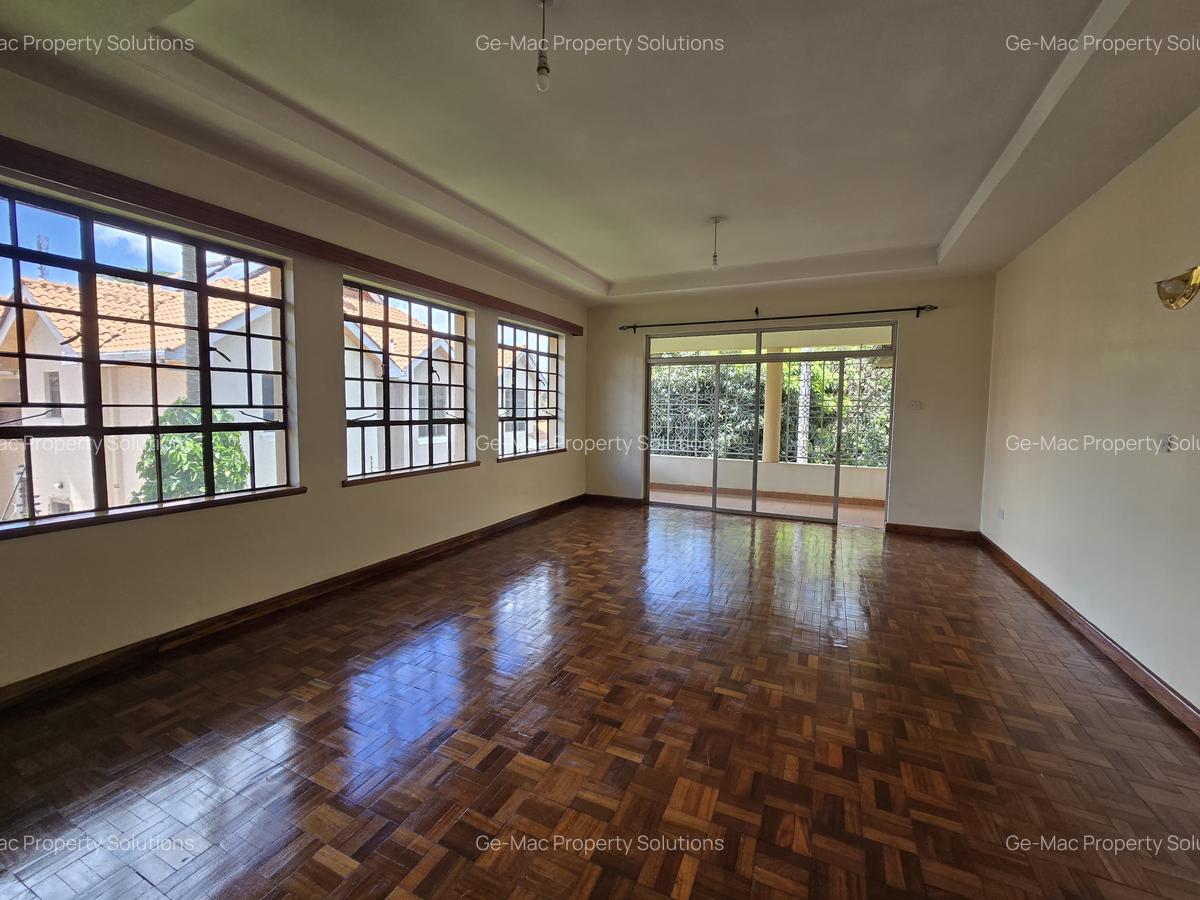 5 Bed House with En Suite in Runda - 6