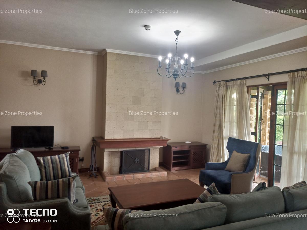 4 Bed Townhouse with En Suite at Windsor Ridgeways - 5