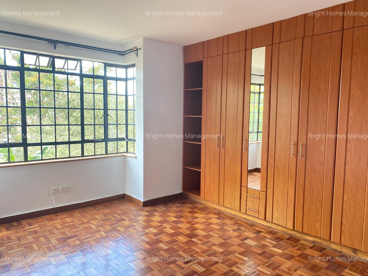3 Bed Apartment with En Suite in Westlands Area - 8