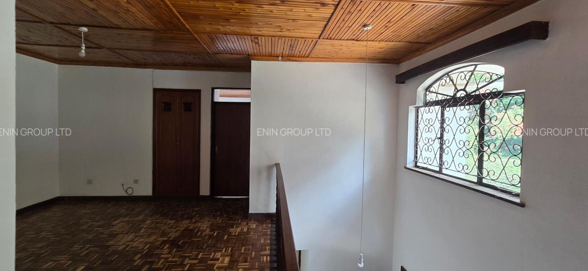 5 Bed Townhouse with En Suite at Nyari Central - 11