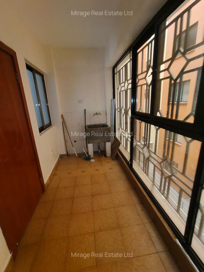 4 Bed Apartment with En Suite in Lavington - 19