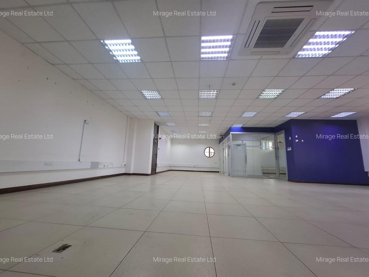 Office with Backup Generator in Westlands Area - 11