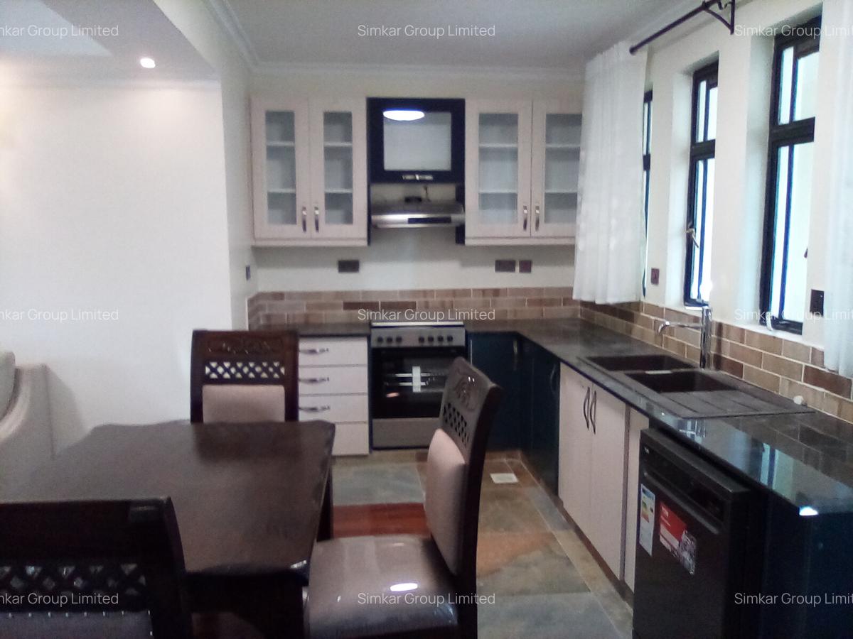 Serviced 1 Bed Apartment with En Suite at Convent Drive - 5