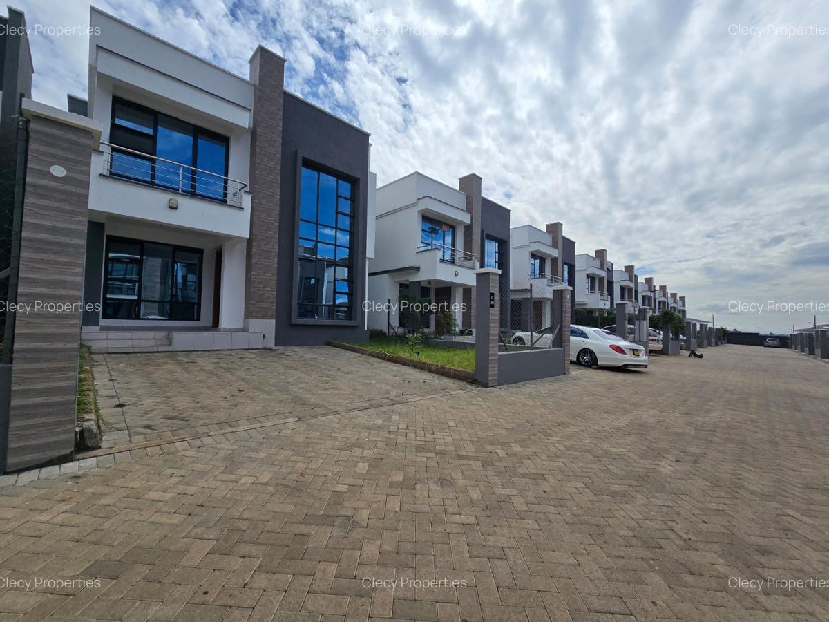 4 Bed House with En Suite at Bypass - 1