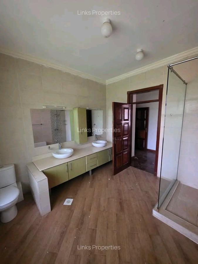 3 Bed Townhouse with En Suite at Karen - 11