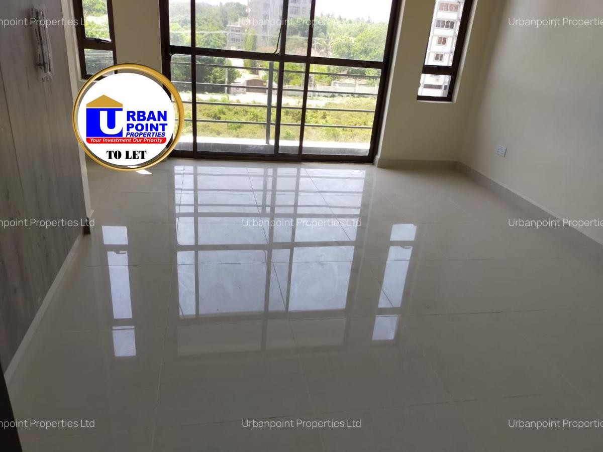3 Bed Apartment with En Suite in Nyali Area - 15
