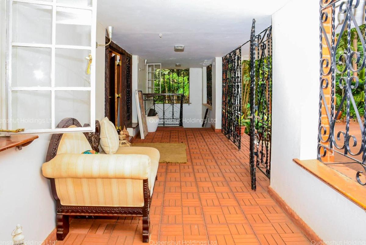 4 Bed House with En Suite in Muthaiga - 5