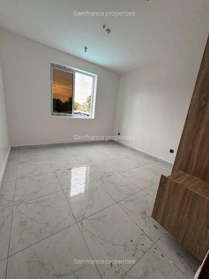 Serviced 3 Bed Apartment with Swimming Pool at Beach Road - 13