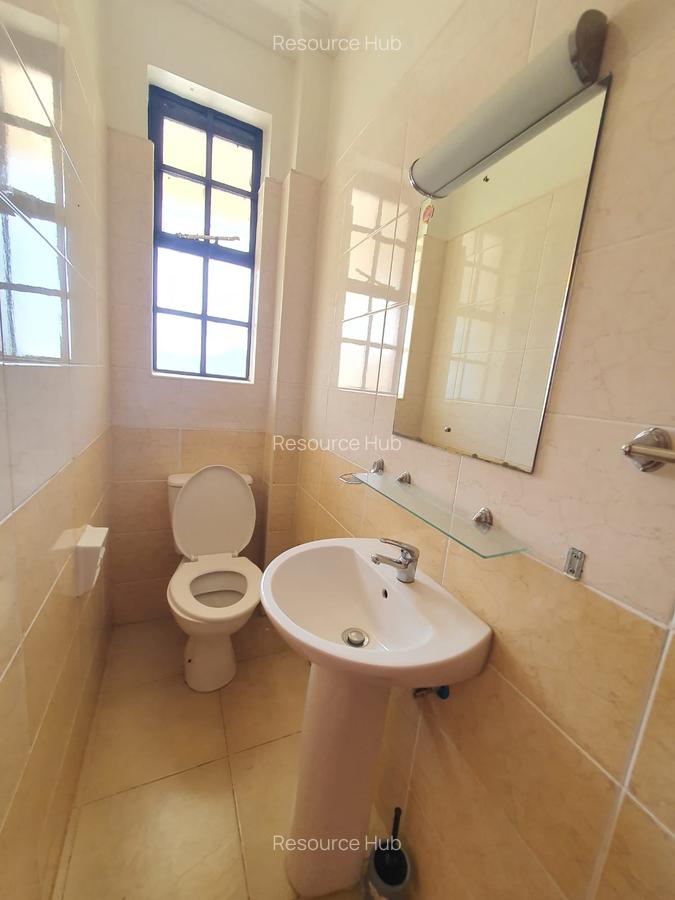 4 Bed Townhouse with En Suite at Loresho - 10
