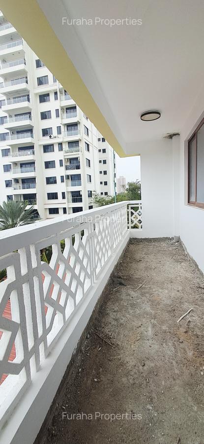 3 Bed Apartment with En Suite at Kizingo - 15