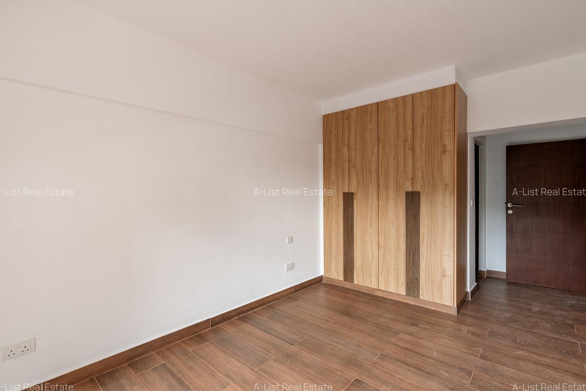 3 Bed Apartment with Swimming Pool at Two Rivers - 9