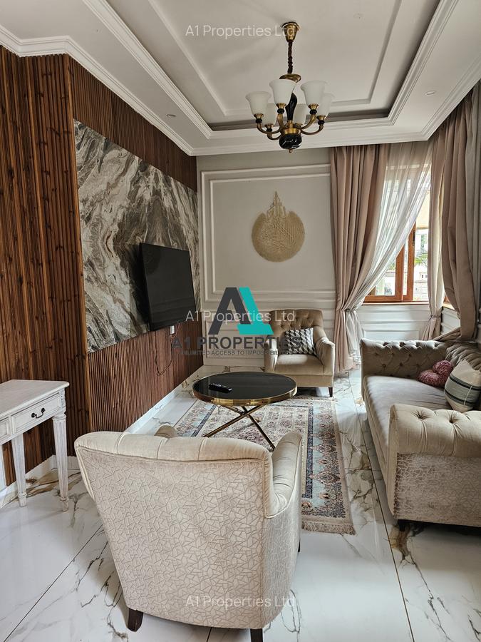 6 Bed Townhouse with En Suite in Lavington - 5