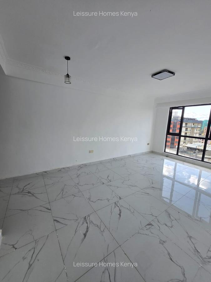 1 Bed Apartment with Gym at Wood Avenue - 5