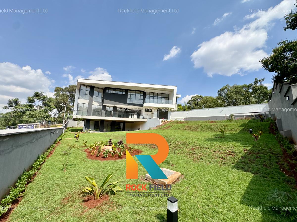 5 Bed Townhouse with En Suite at Off Redhill Road - 20