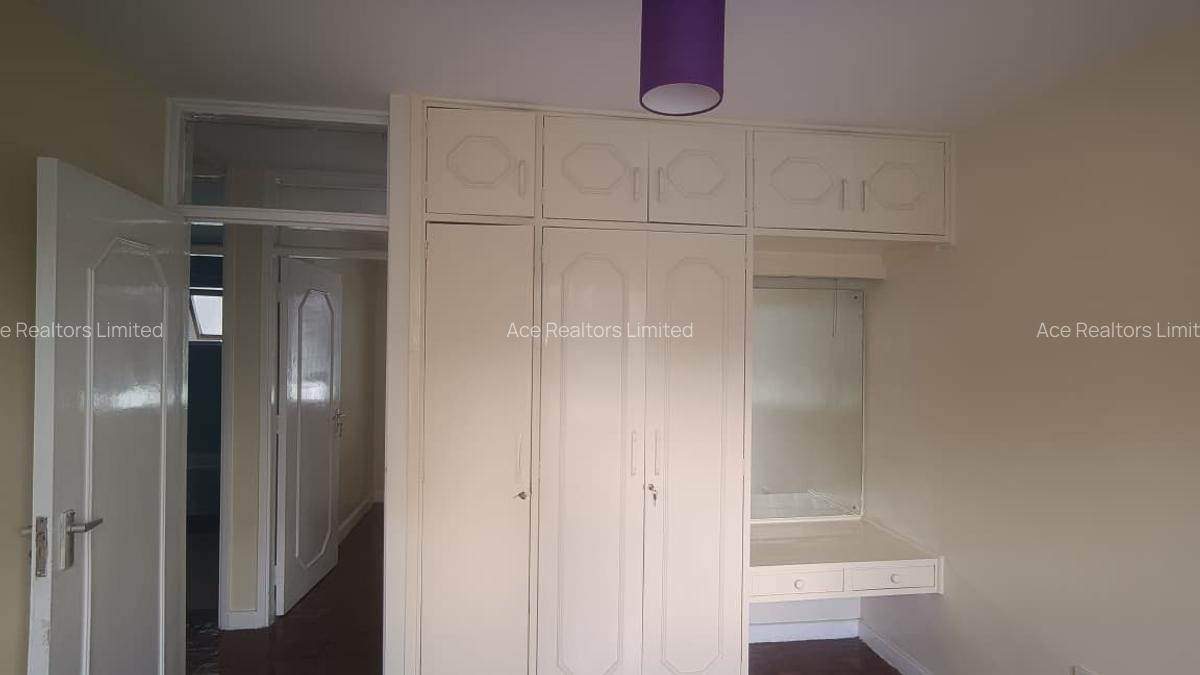 2 Bed Apartment with Parking at Westlands Road Near Sarit Centre - 4