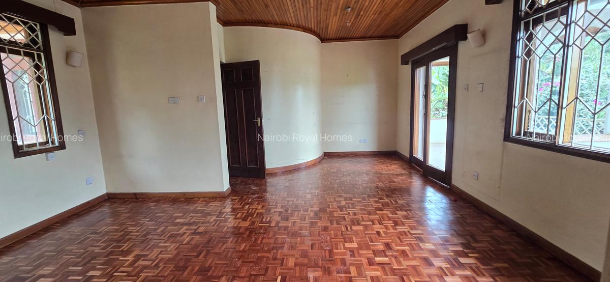 4 Bed Townhouse with En Suite at Lavington Green - 18