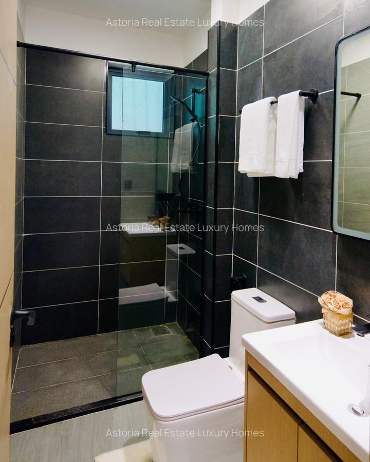 4 Bed Apartment with En Suite at 2026-405 - 17