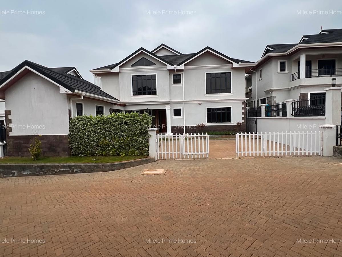 4 Bed Villa with En Suite at Runda Road - 1