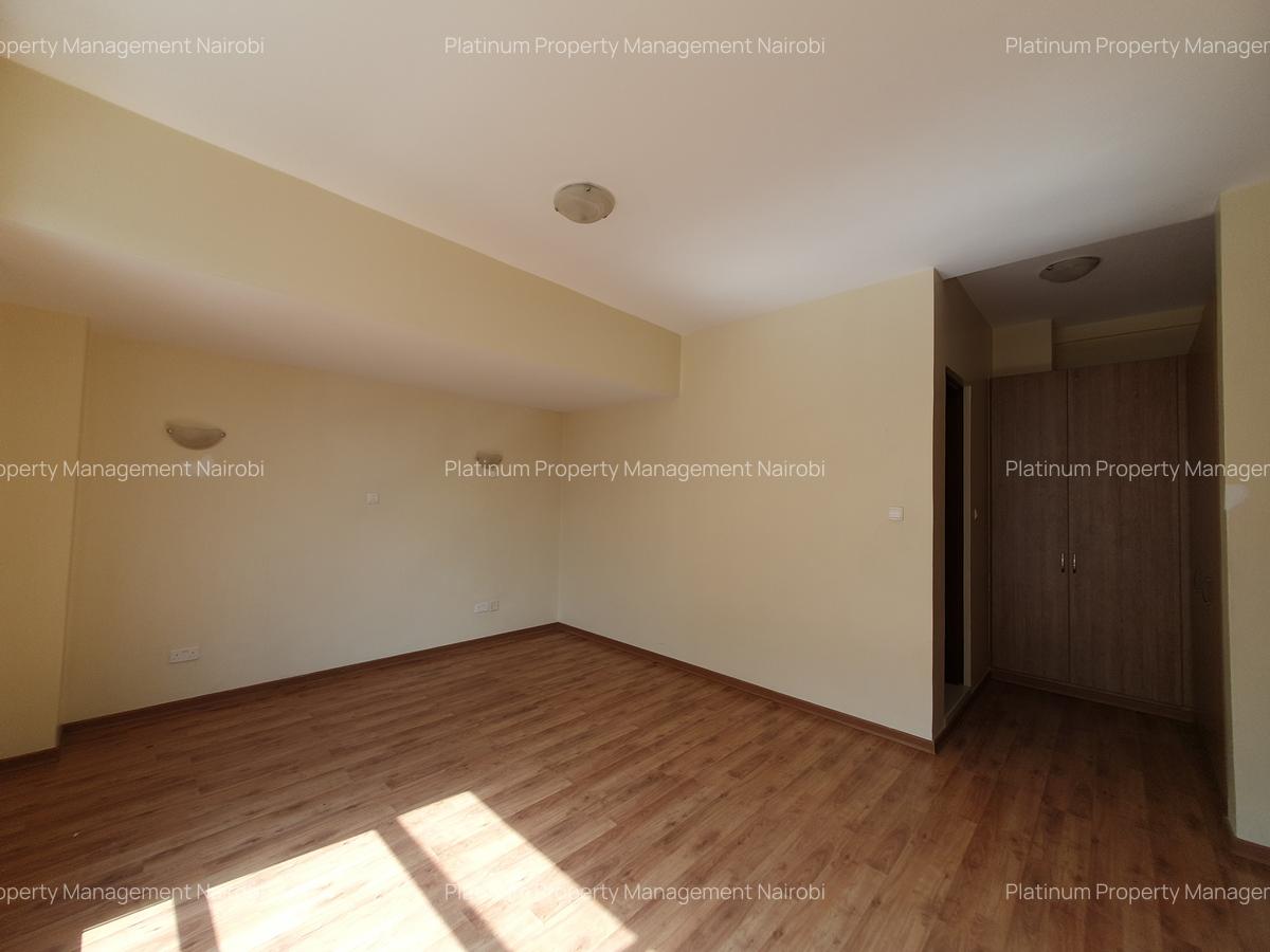 2 Bed Apartment with En Suite at Mpaka Rd - 14